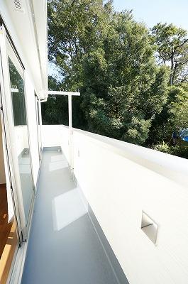 Balcony. Local (10 May 2013) Shooting