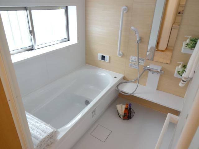 Bathroom. J Building