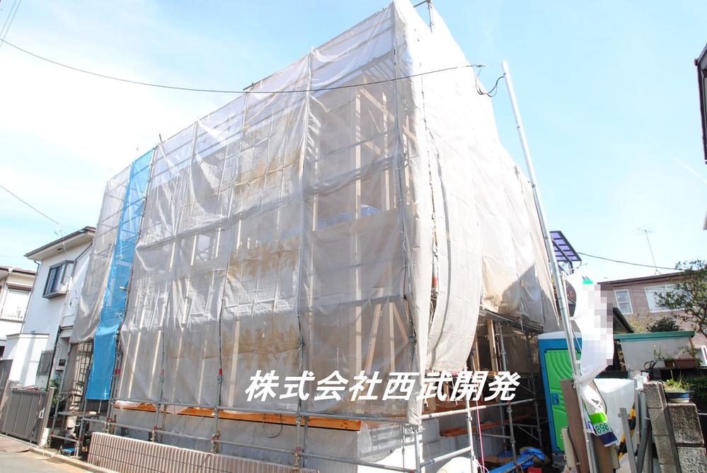 Local appearance photo. Local (10 May 2013) Shooting