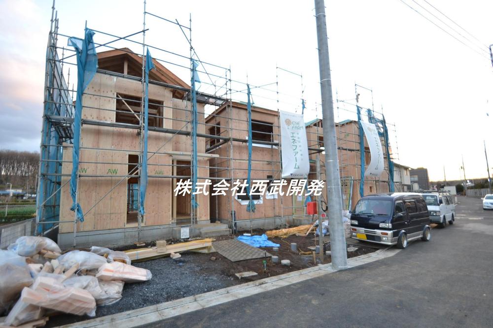 Local appearance photo. Local (12 May 2013) Shooting