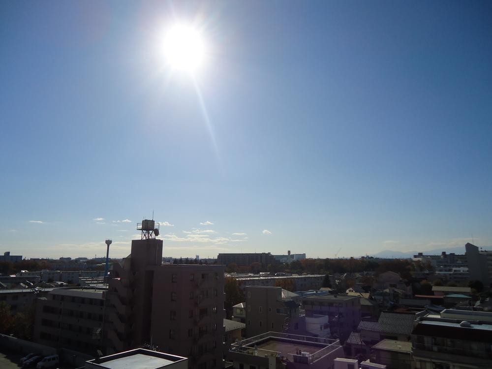 View photos from the dwelling unit. View from the site (November 2013) Shooting