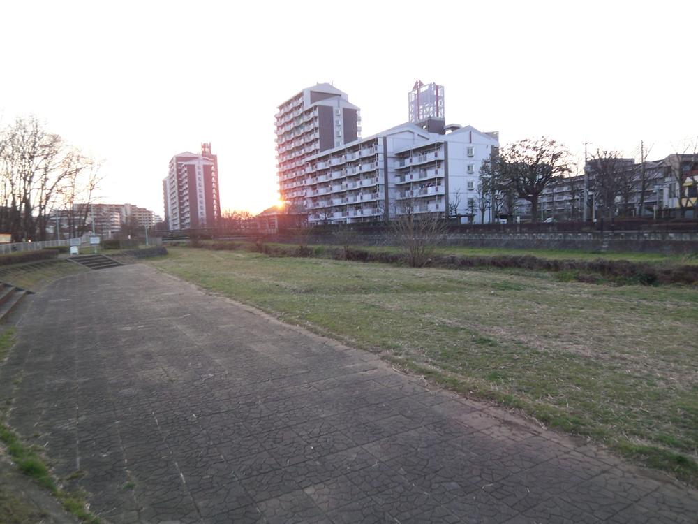 Other Environmental Photo. 220m until Karahori River