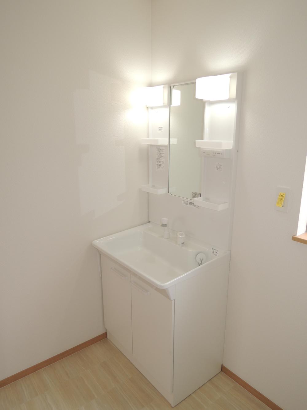 Same specifications photos (Other introspection). Vanity (same specifications)