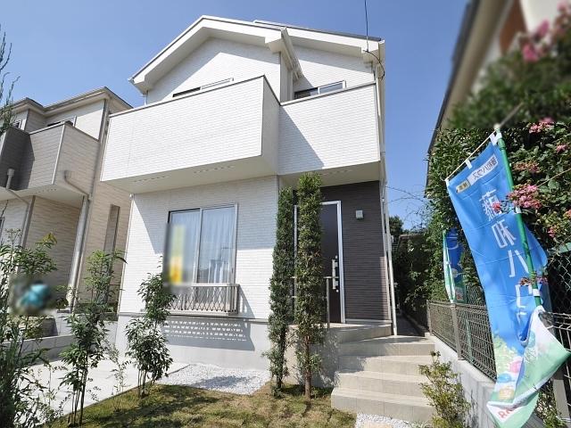 Local appearance photo. Higashimurayama Suwa-cho 2-chome, J Building appearance 