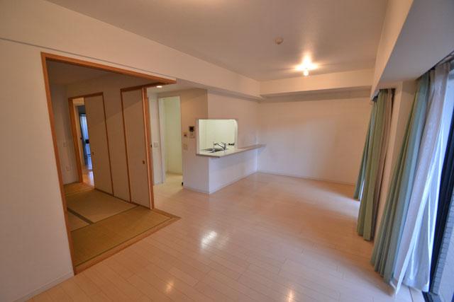 Living. Indoor (12 May 2013) Shooting