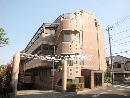 Local appearance photo