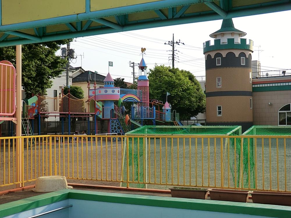 kindergarten ・ Nursery. Shiragiku to kindergarten 390m