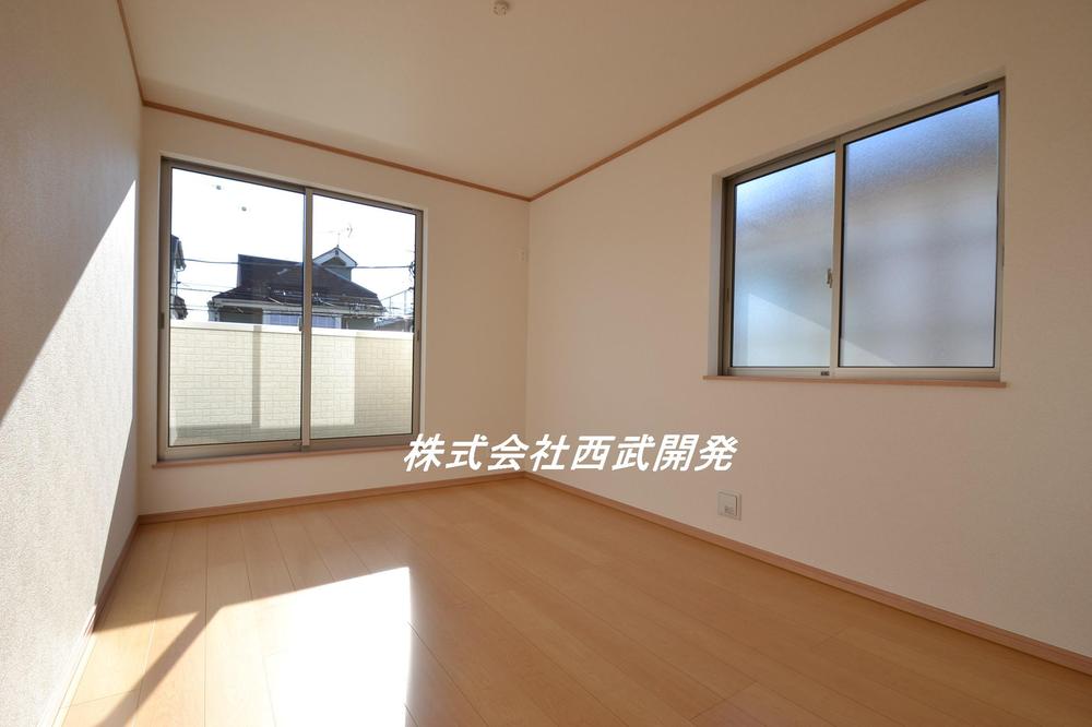 Non-living room. Building 3