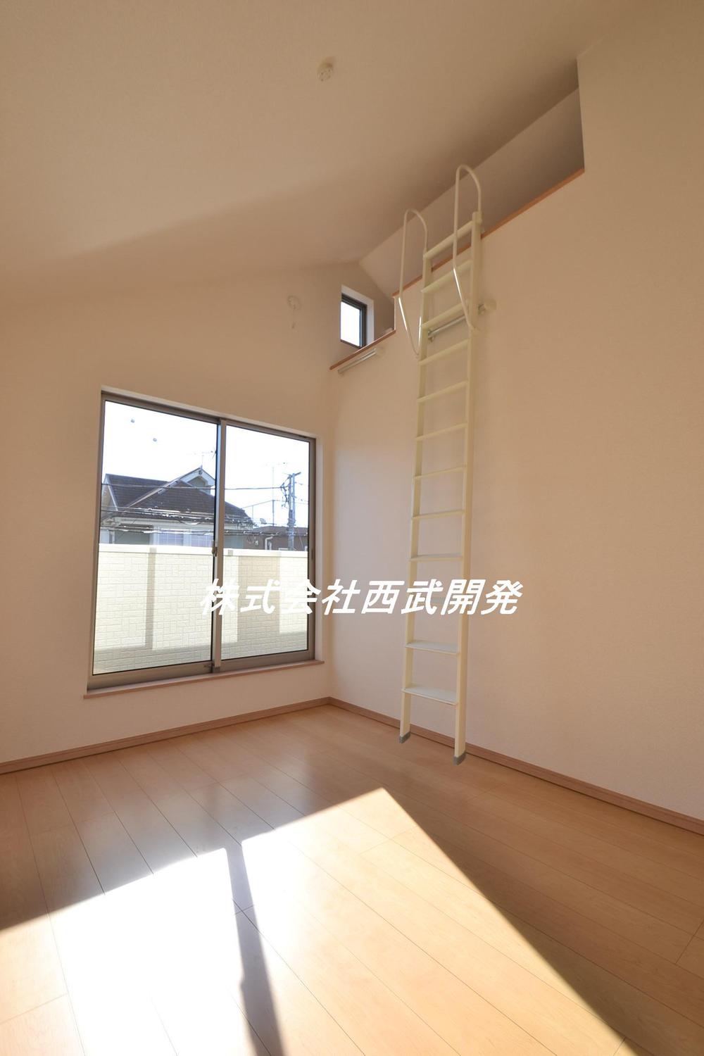 Non-living room. Building 3