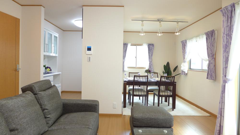 Same specifications photos (living). The company construction cases