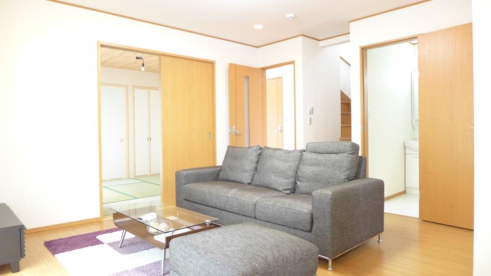 Same specifications photos (living). The company construction cases