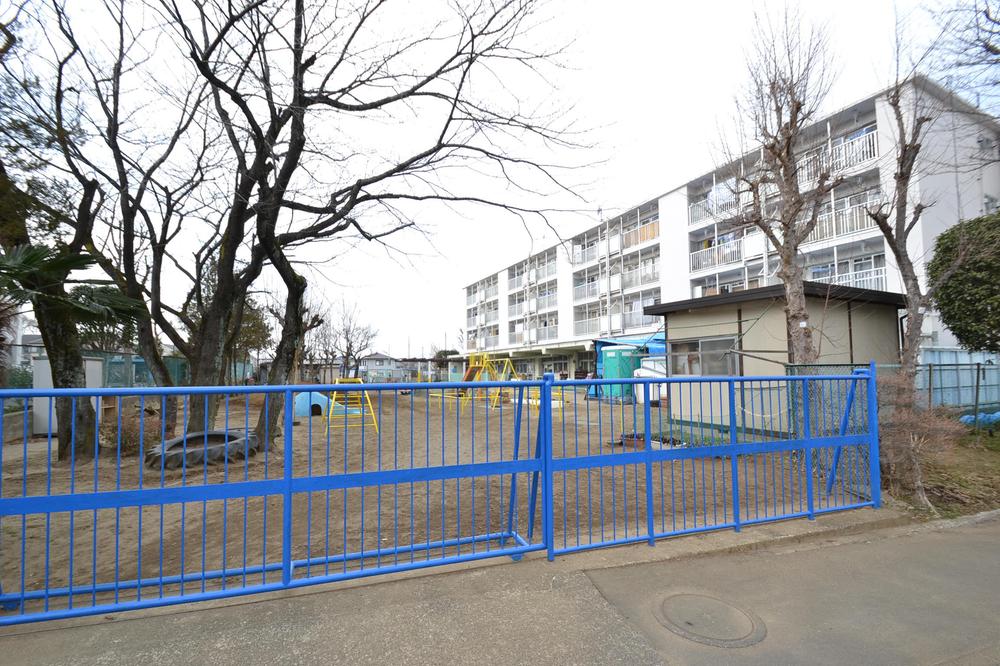 kindergarten ・ Nursery. Higashimurayama 320m to stand third nursery