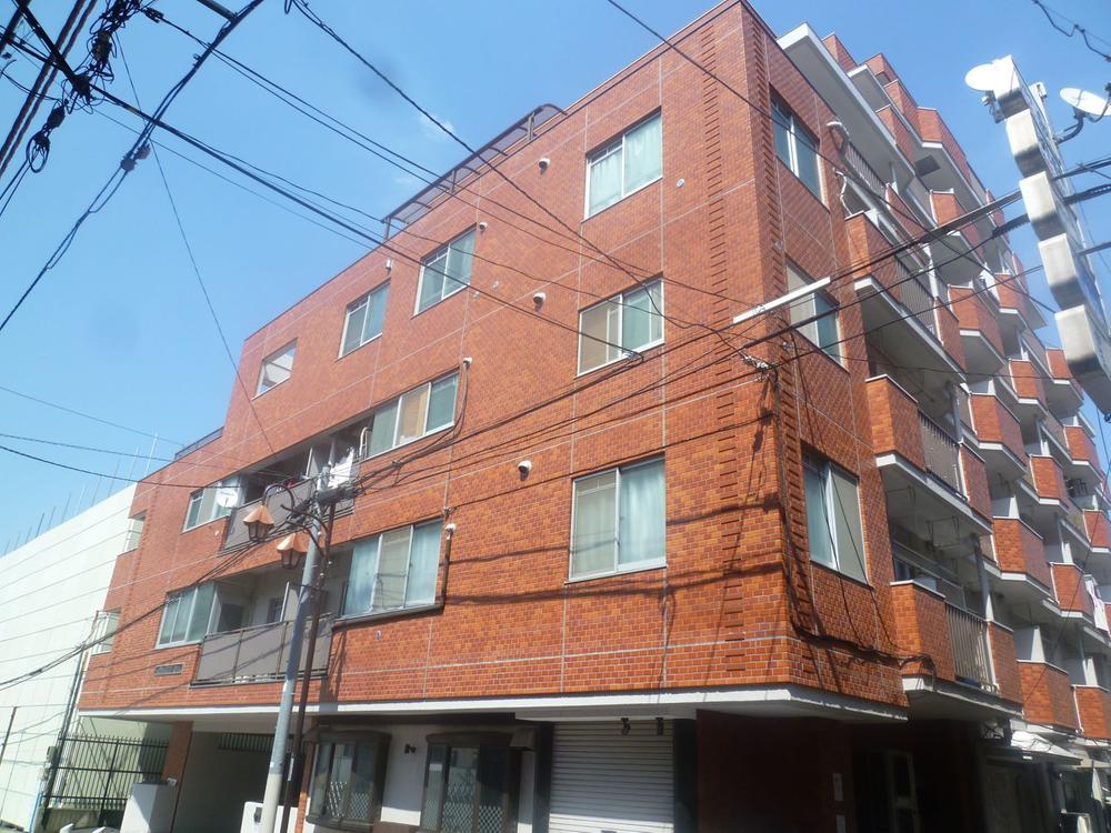 Local appearance photo