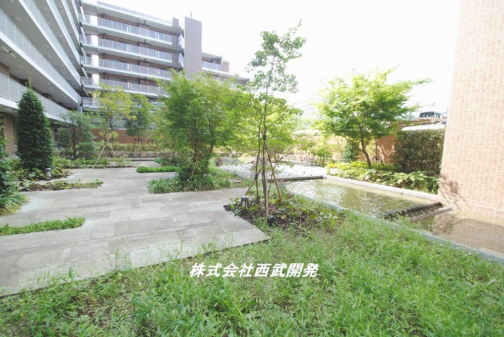 Other common areas. Common area (courtyard)