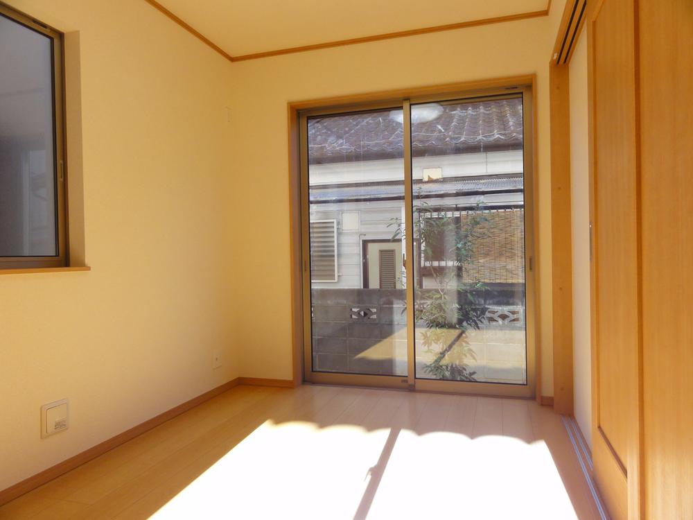 Non-living room. Western-style 4.5 Pledge Day good!