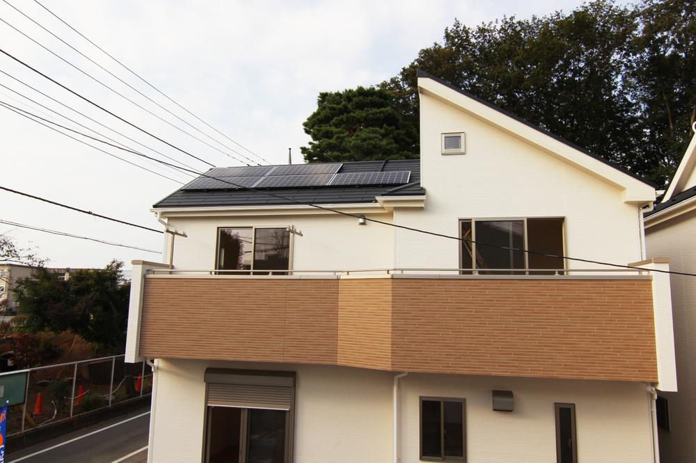 Other. Solar power generation system as standard equipment