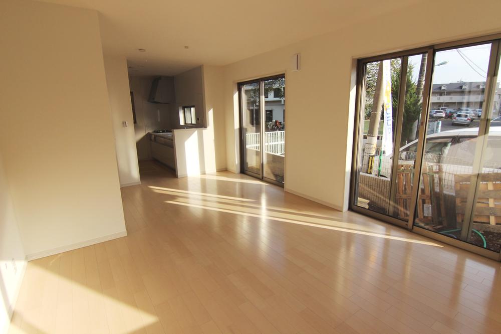 Living. 4 Building living room (11 May 2013) Shooting