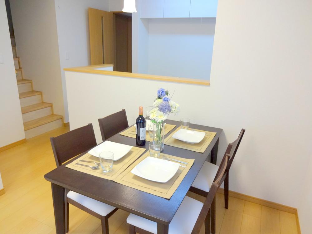 Non-living room. Indoor (11 May 2013) Shooting