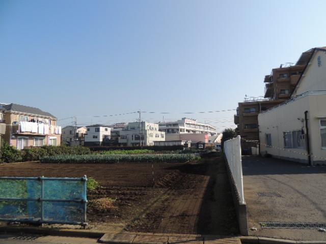 Shopping centre. Convenience 300m shopping until Shimachu Co., Ltd. Holmes! 