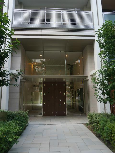Entrance. Kokorokosu Tokyo Kumegawa Entrance