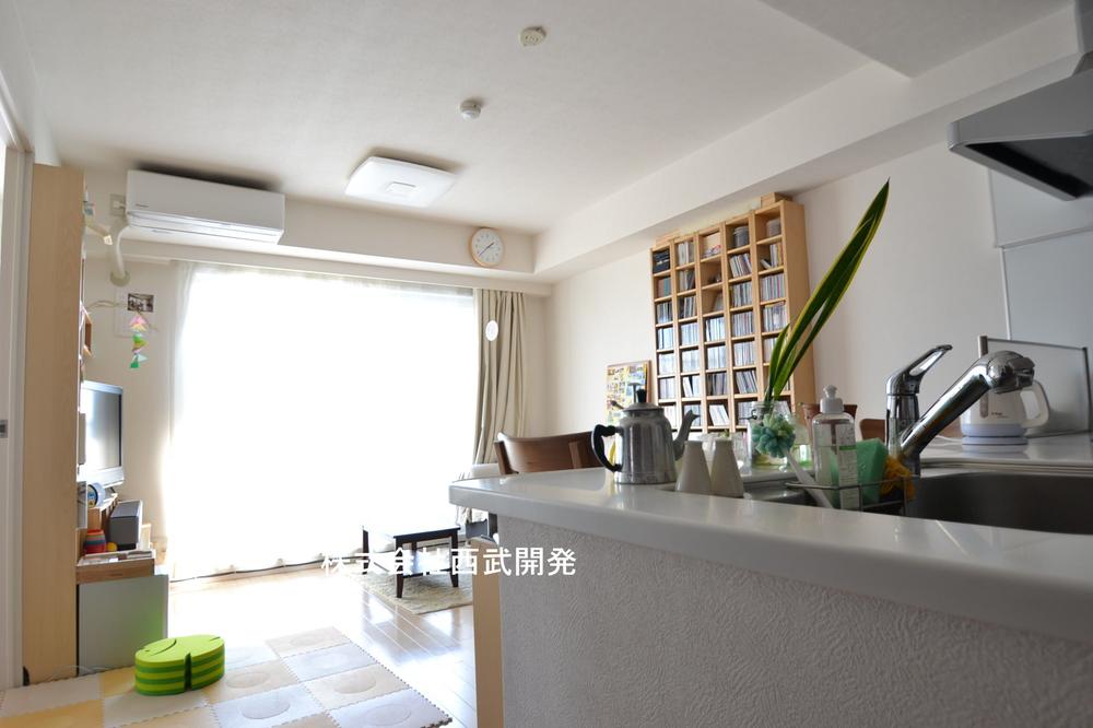 Living. South-facing bright living