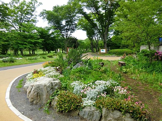 park. Sayama 880m to Nature Park