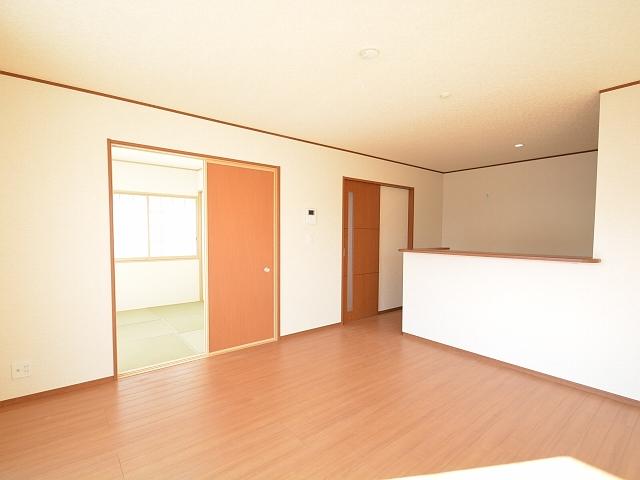 Living. Higashimurayama Fujimi 4-chome Building 2 LDK