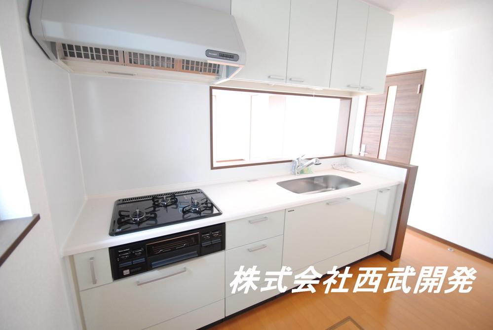 Same specifications photo (kitchen). Same specification kitchen (panel color, etc. may vary)