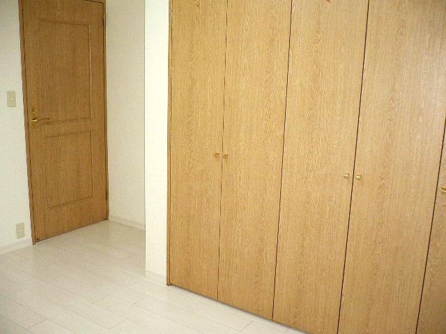 Receipt. Western-style housing