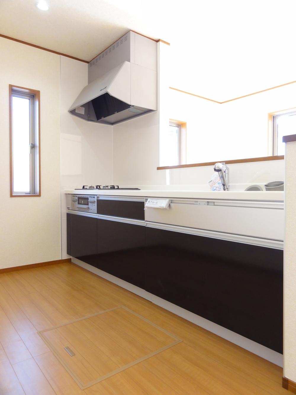 Kitchen. Water purification function system Kitchen