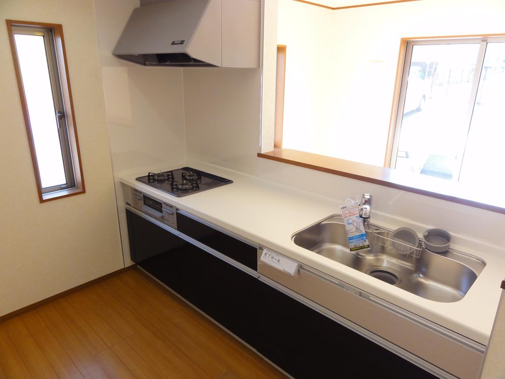 Kitchen. System kitchen               With water purification function