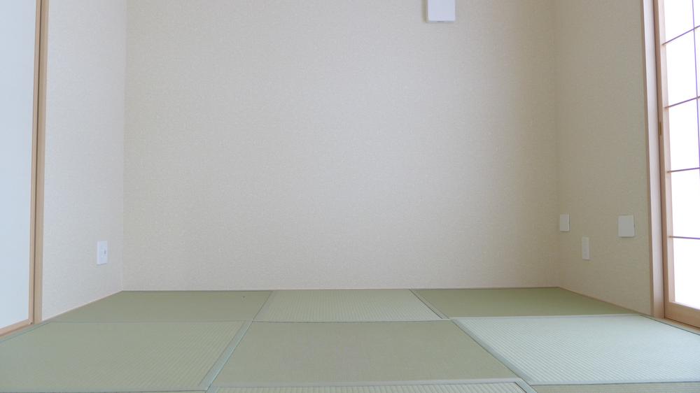 Non-living room. The company construction cases