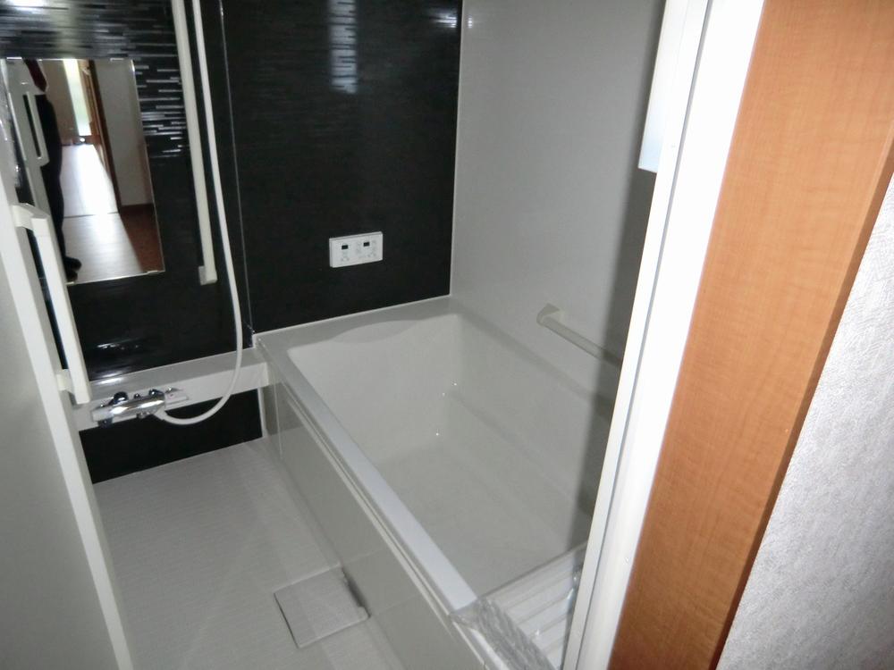 Same specifications photo (bathroom). Same specifications