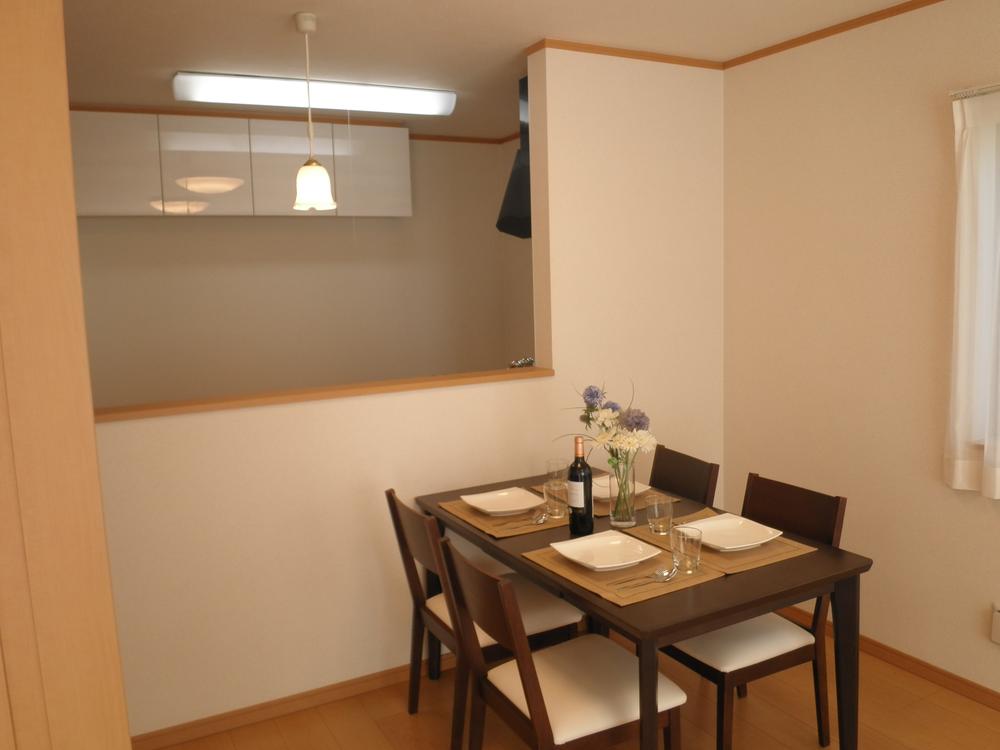 Living. Local (10 May 2013) Shooting Model building (M Building)