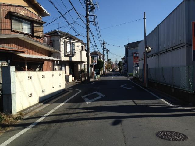 Local photos, including front road. Local (11 May 2013) Shooting