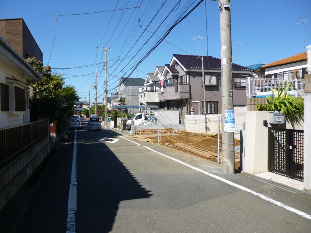 Local photos, including front road. Local (September 2013) Shooting