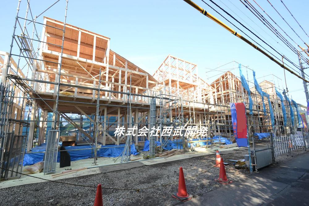 Local appearance photo. Local (10 May 2013) Shooting