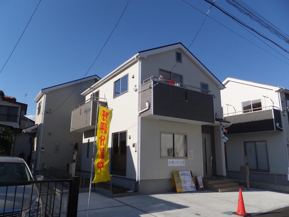 Local appearance photo. Local will increase the time of 3 minutes of the few geographical conditions surely family from the station (12 May 2013) Shooting