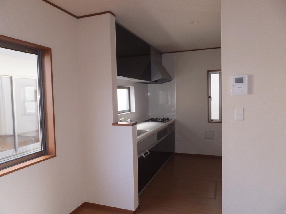 Kitchen. Local (12 May 2013) Shooting