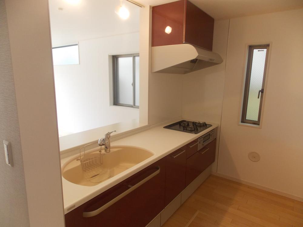 Same specifications photo (kitchen). The company construction cases