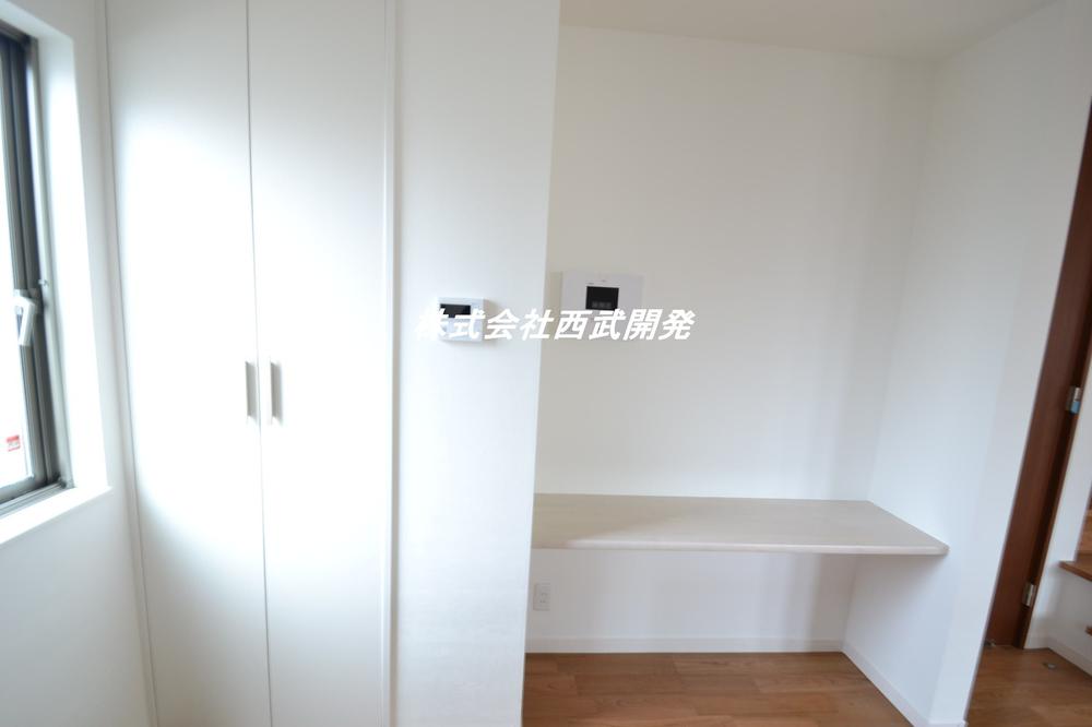 Receipt. 25 Building kitchen next to housing / Working space