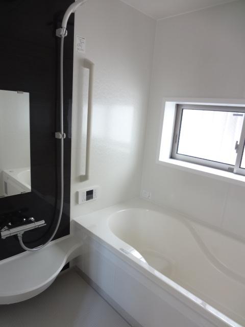 Bathroom. Indoor (September 2013) Shooting