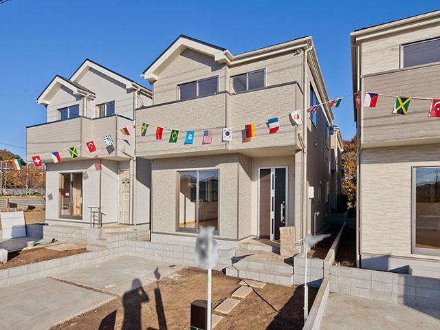 Local appearance photo. Indoor (11 May 2013) Shooting