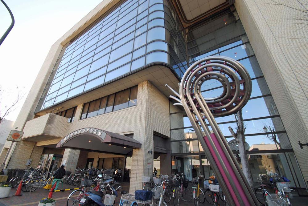 Government office. 580m to the central public hall