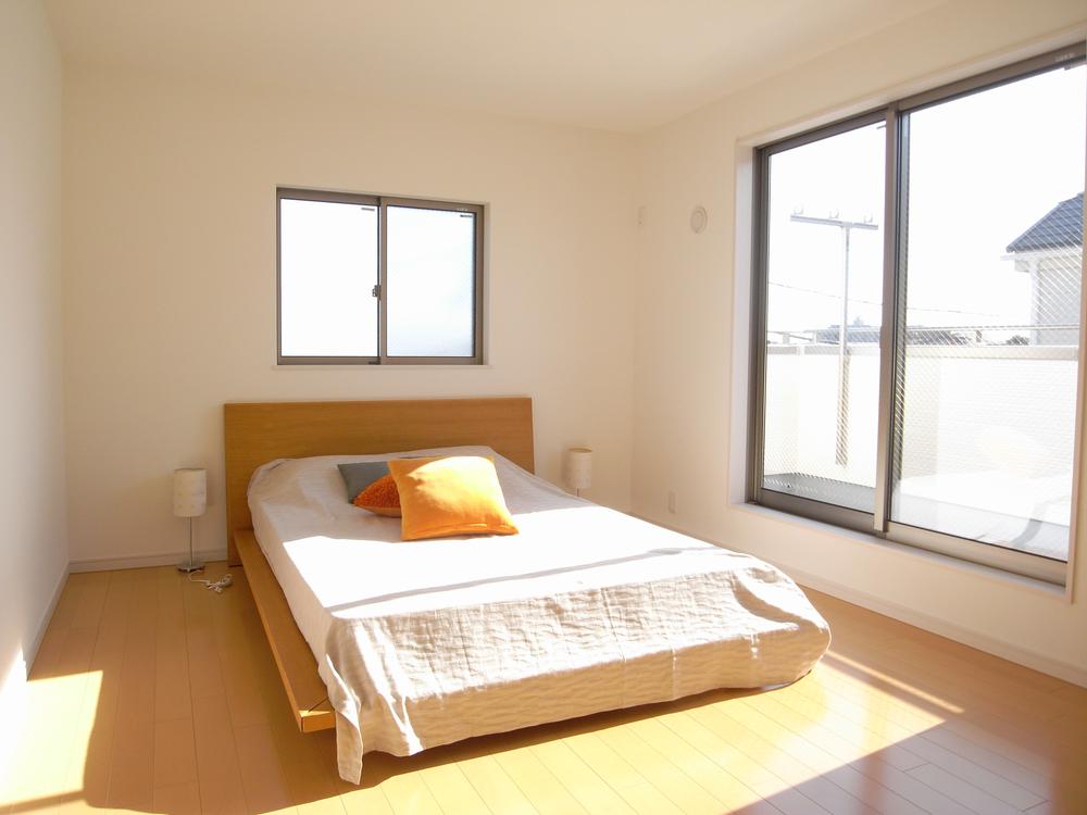 Non-living room. Indoor (12 May 2013) Shooting