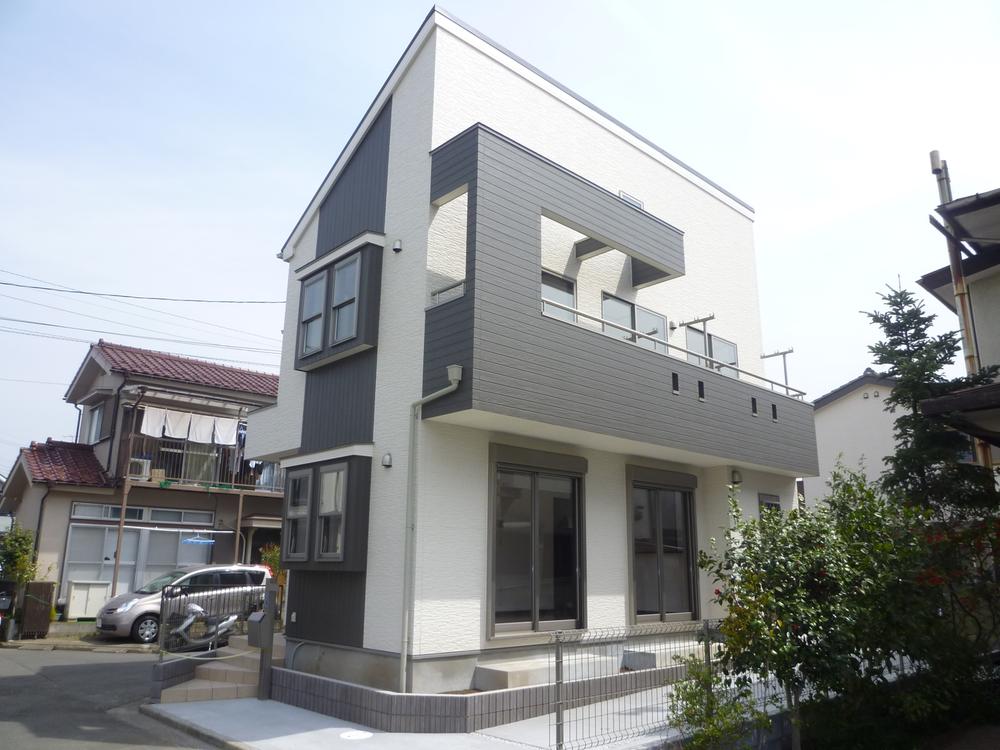 Same specifications photos (appearance). Same specifications