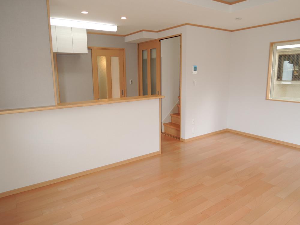 Living. LDK15 Pledge ・ Face-to-face kitchen!  Living stairs! 