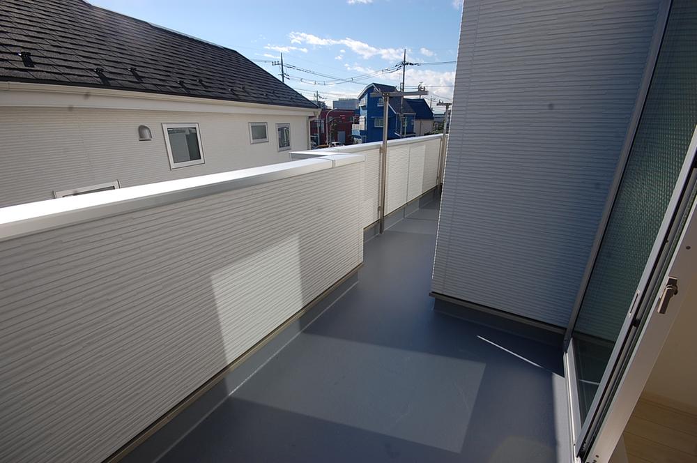 Balcony. Local (11 May 2013) Shooting