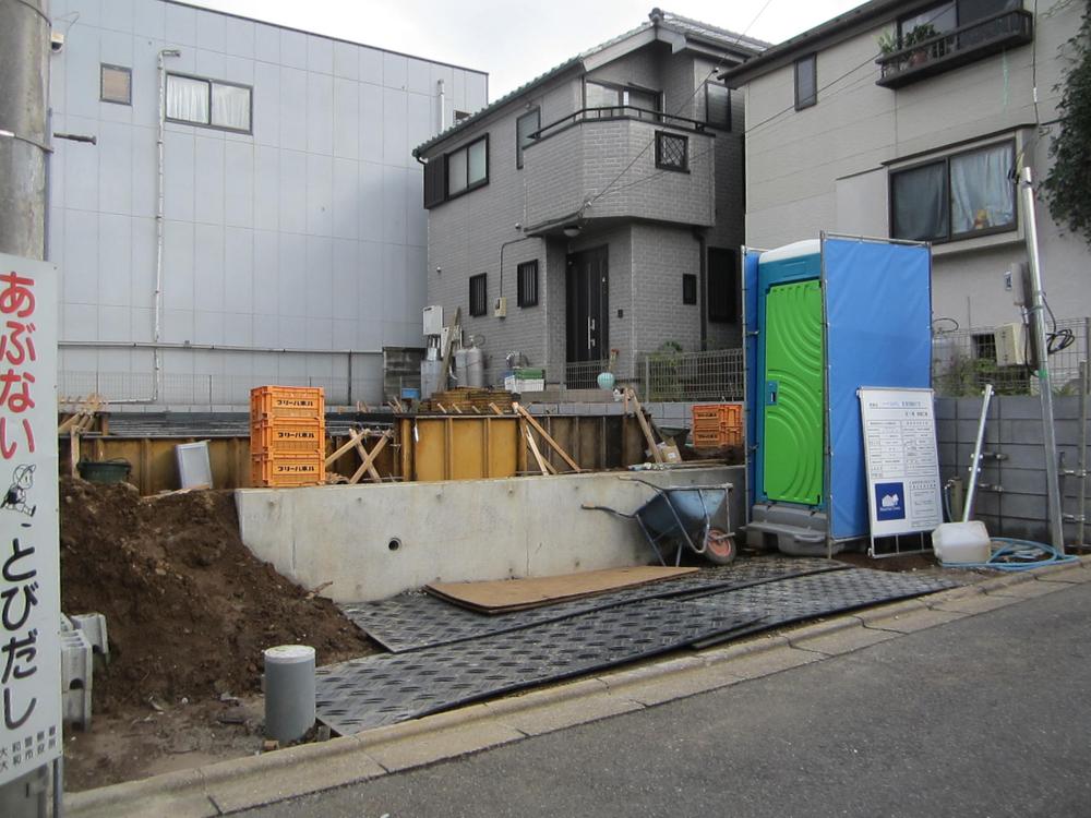 Local appearance photo. Local (10 May 2013) Shooting