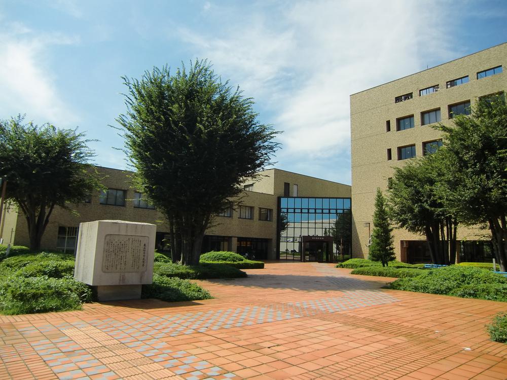 Government office. Higashiyamato 300m to City Hall